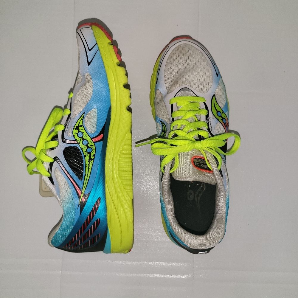 Saucony Kinvara 6 running shoes.